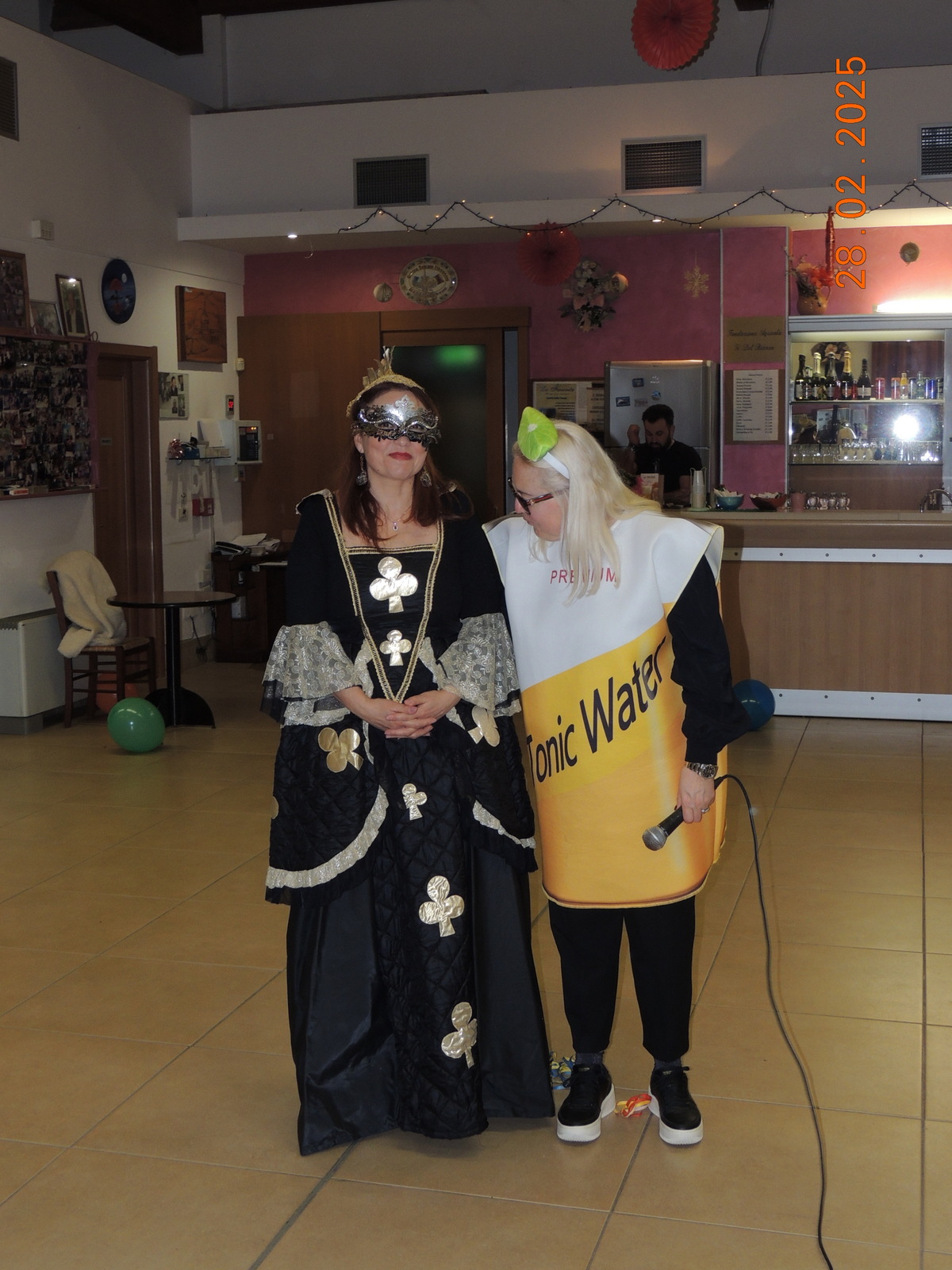 Foto n.32 - (Cliccare per chiudere la finestra)