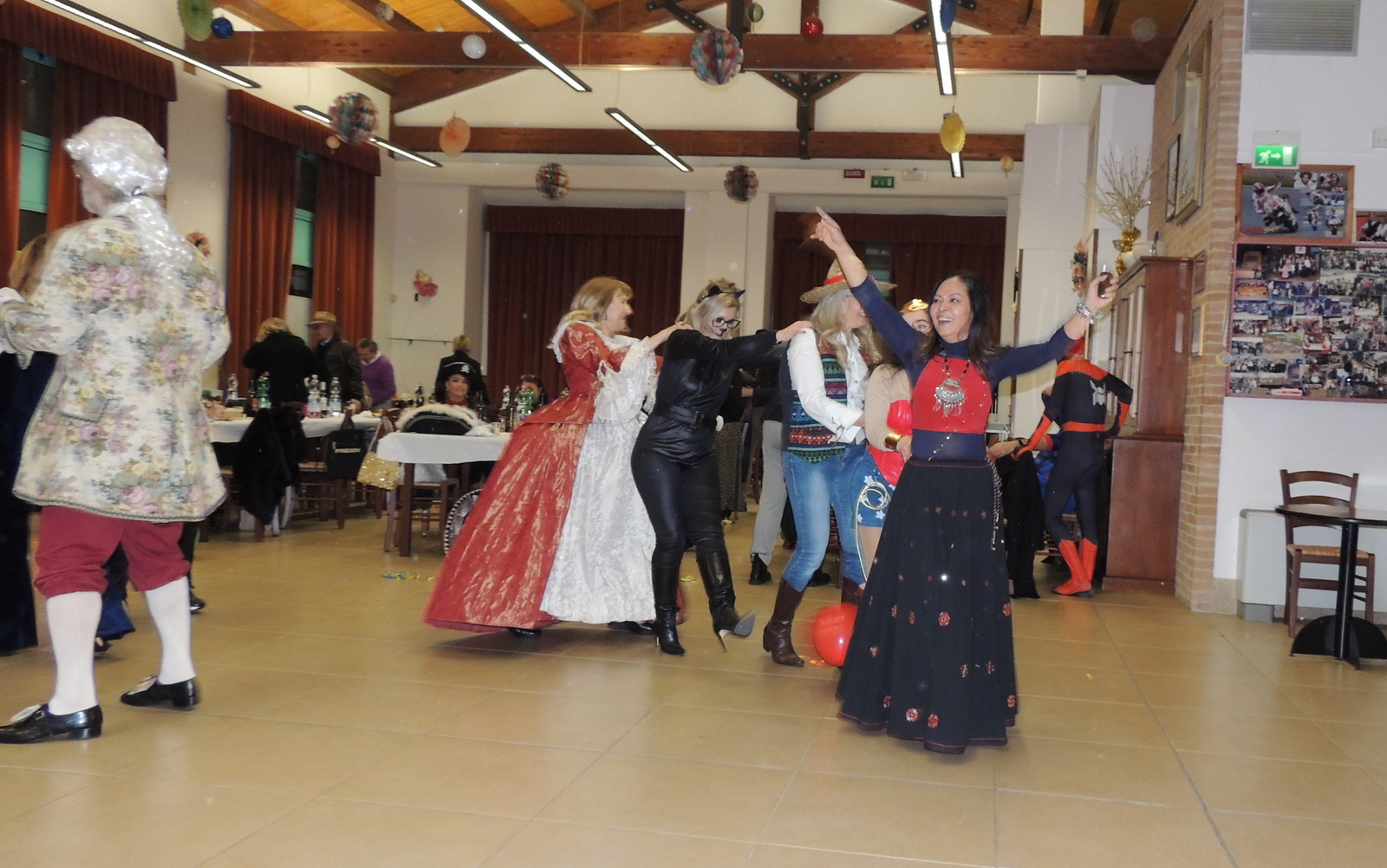 Foto n.49 - (Cliccare per chiudere la finestra)