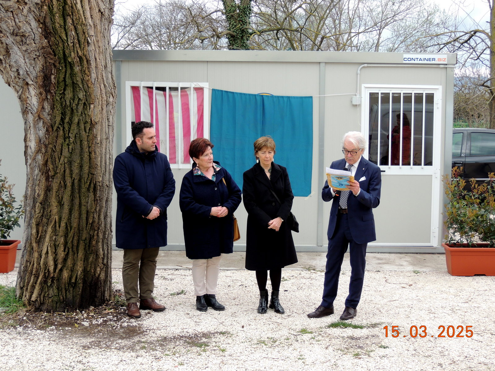Foto n.7 - (Cliccare per chiudere la finestra)