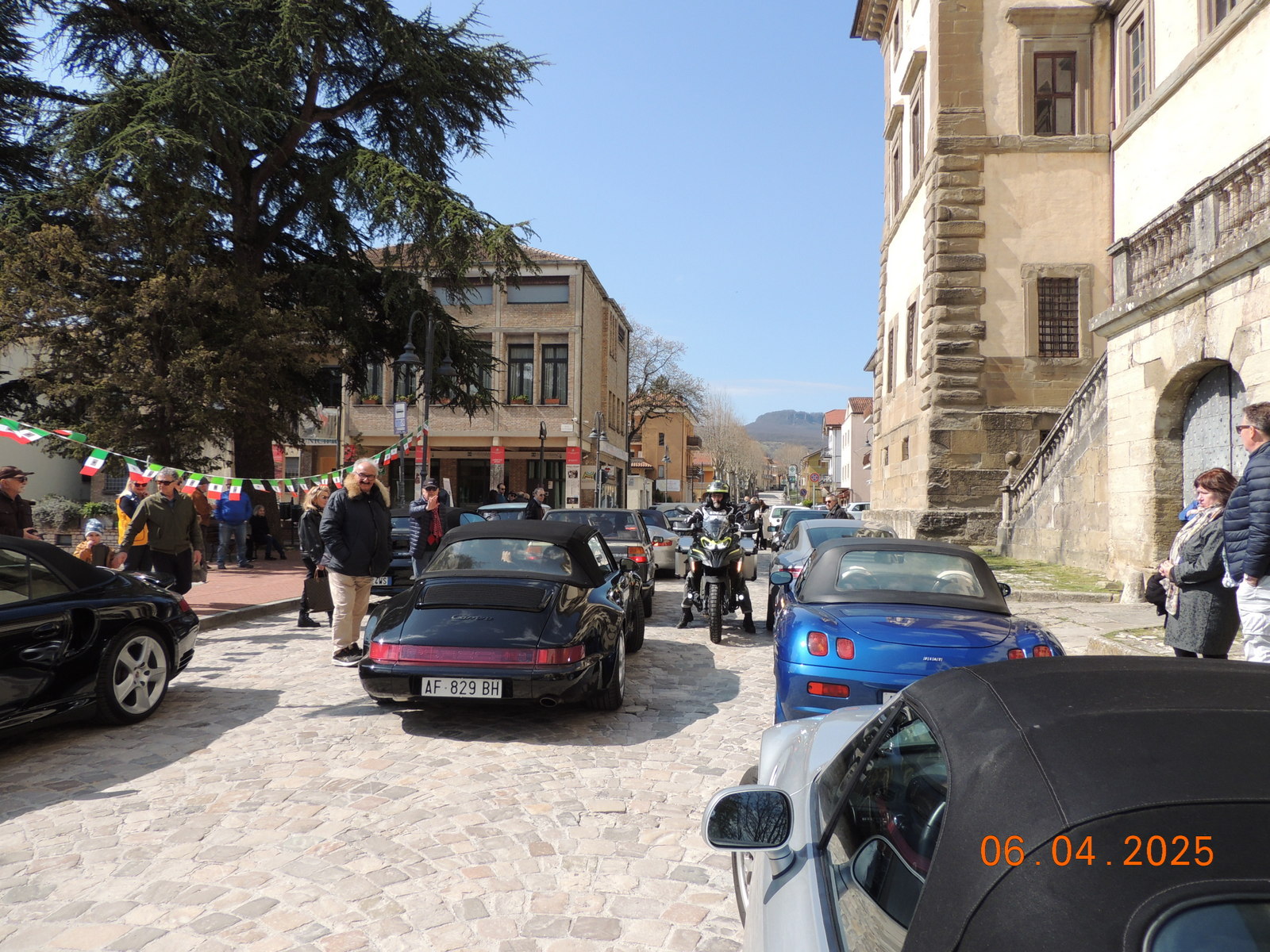 Foto n.71 - (Cliccare per chiudere la finestra)