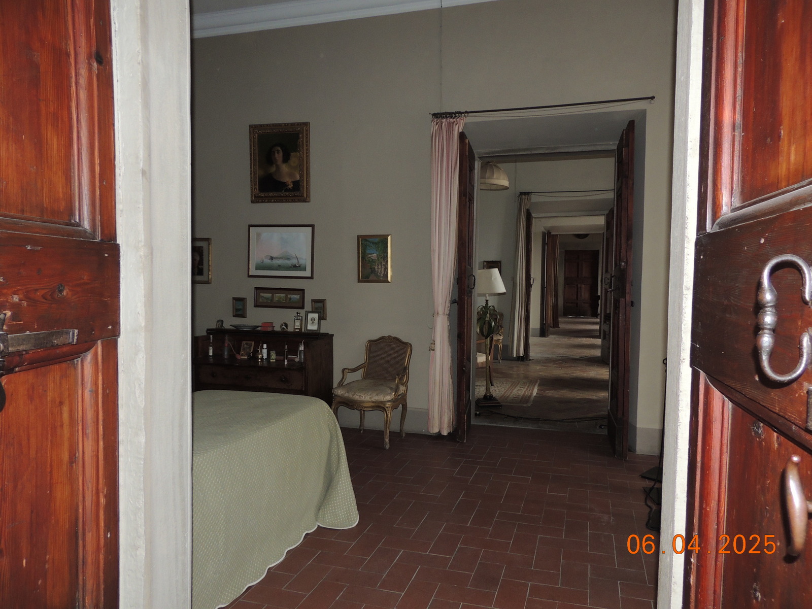 Foto n.107 - (Cliccare per chiudere la finestra)