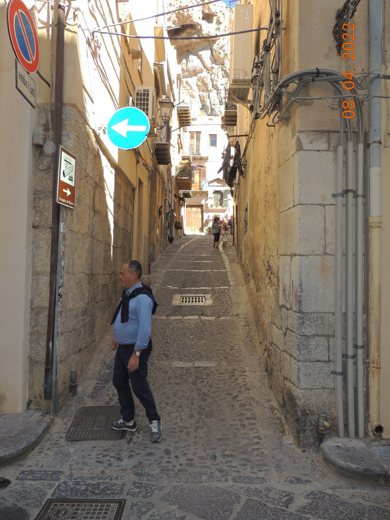 Foto n.74 - (Cliccare per chiudere la finestra)