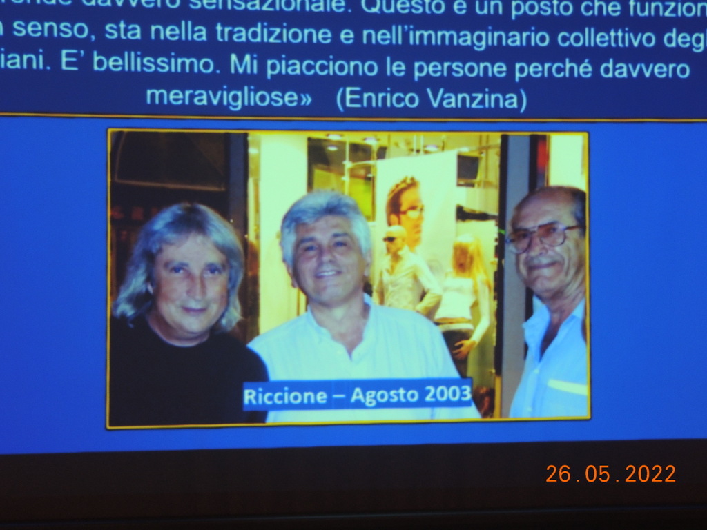 Foto n.12 - (Cliccare per chiudere la finestra)