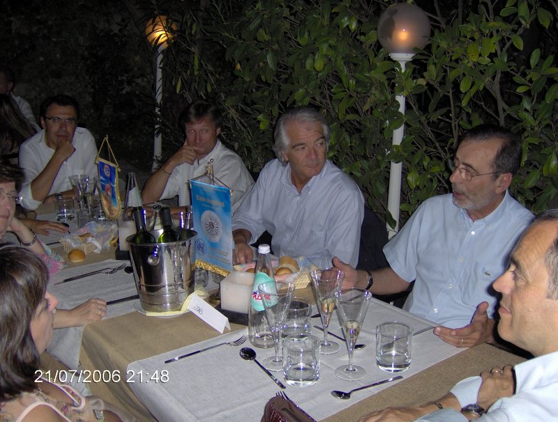 Foto n.2 - (Cliccare per chiudere la finestra)
