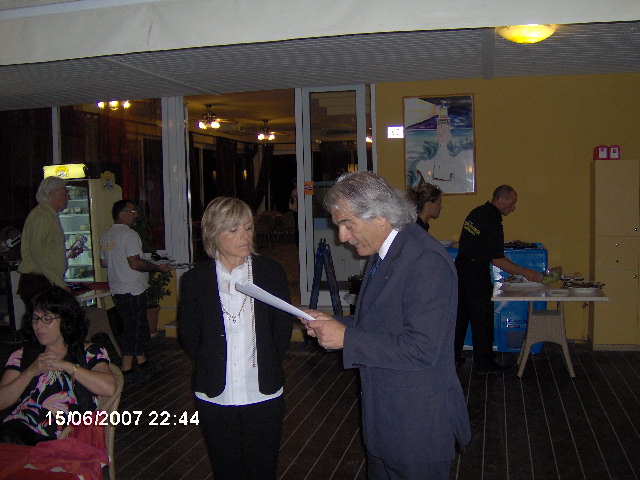 Foto n.4 - (Cliccare per chiudere la finestra)