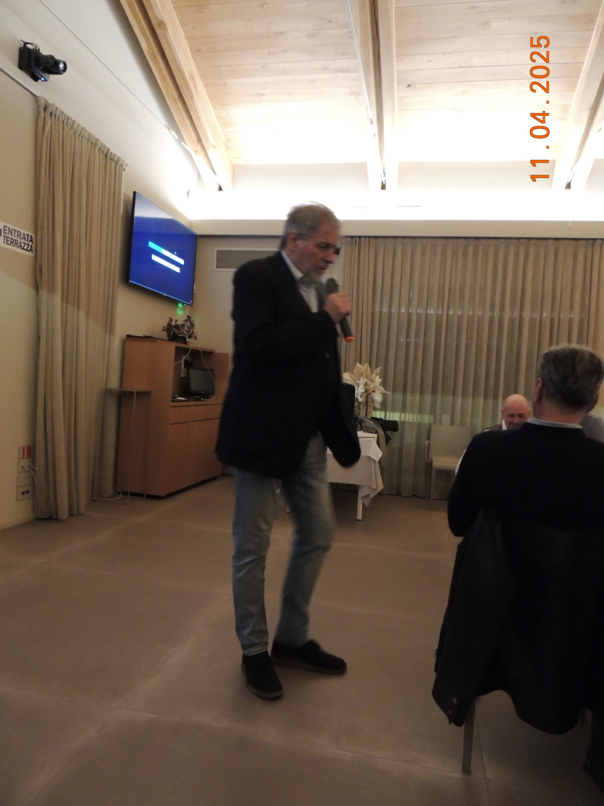 Foto n.25 - (Cliccare per chiudere la finestra)
