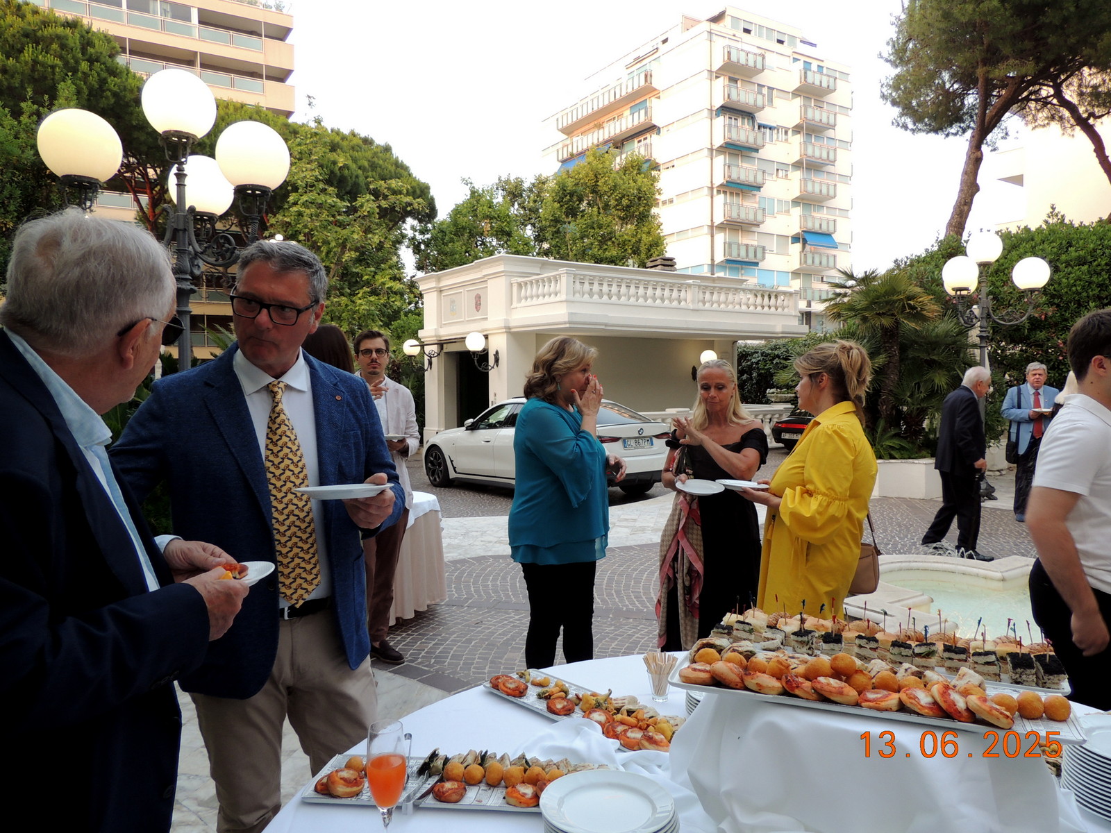 Foto n.4 - (Cliccare per chiudere la finestra)