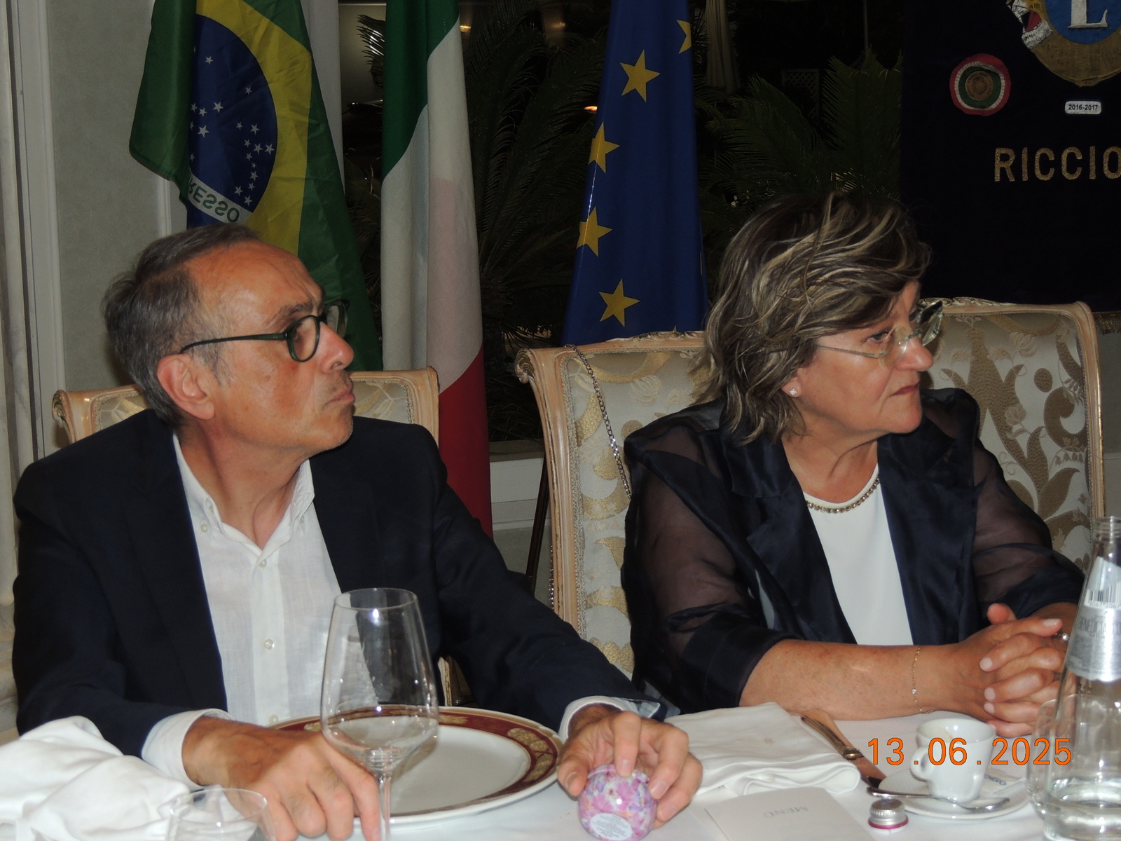 Foto n.35 - (Cliccare per chiudere la finestra)