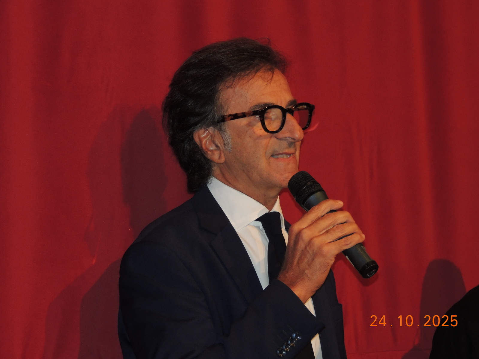 Foto n.5 - (Cliccare per chiudere la finestra)