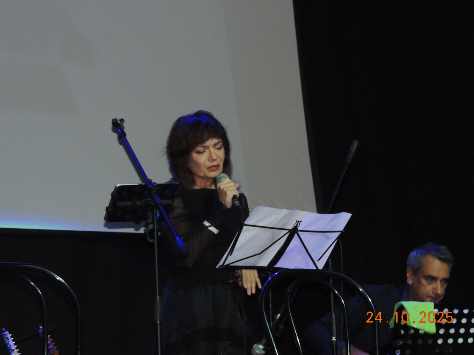 Foto n.10 - (Cliccare per chiudere la finestra)