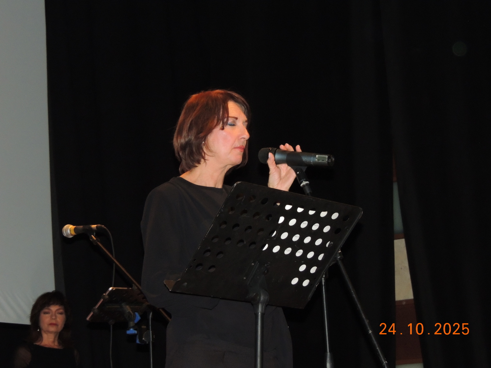 Foto n.18 - (Cliccare per chiudere la finestra)