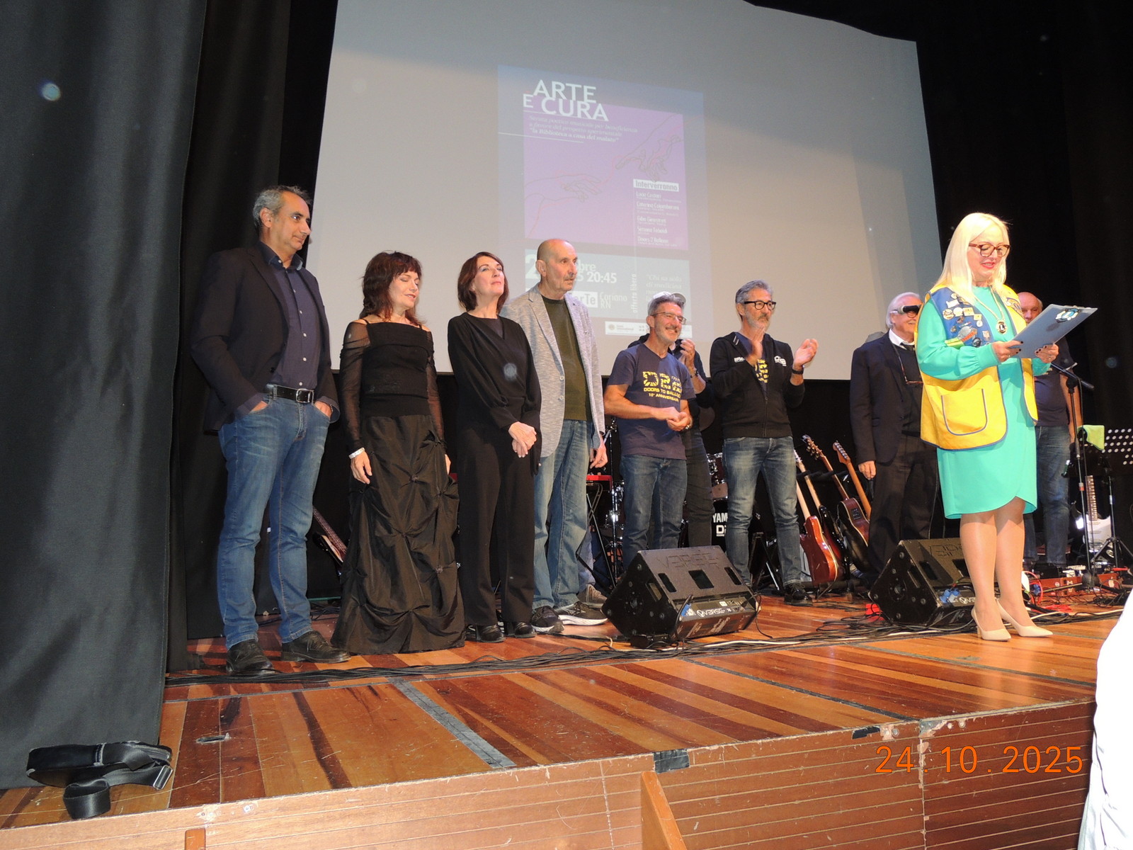 Foto n.41 - (Cliccare per chiudere la finestra)