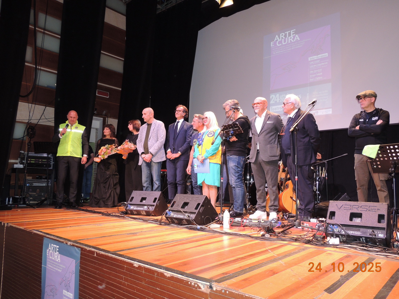 Foto n.45 - (Cliccare per chiudere la finestra)