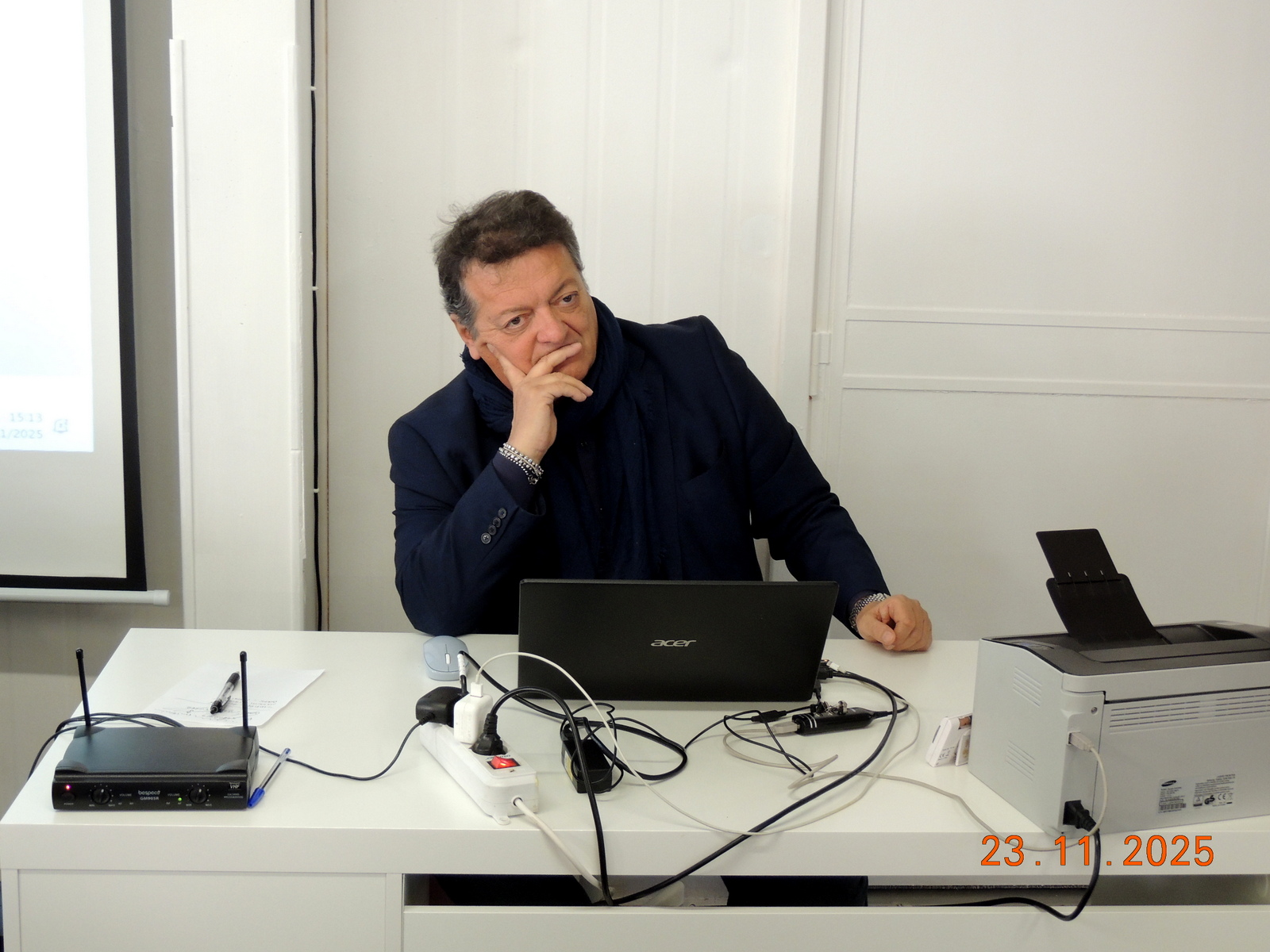 Foto n.3 - (Cliccare per chiudere la finestra)