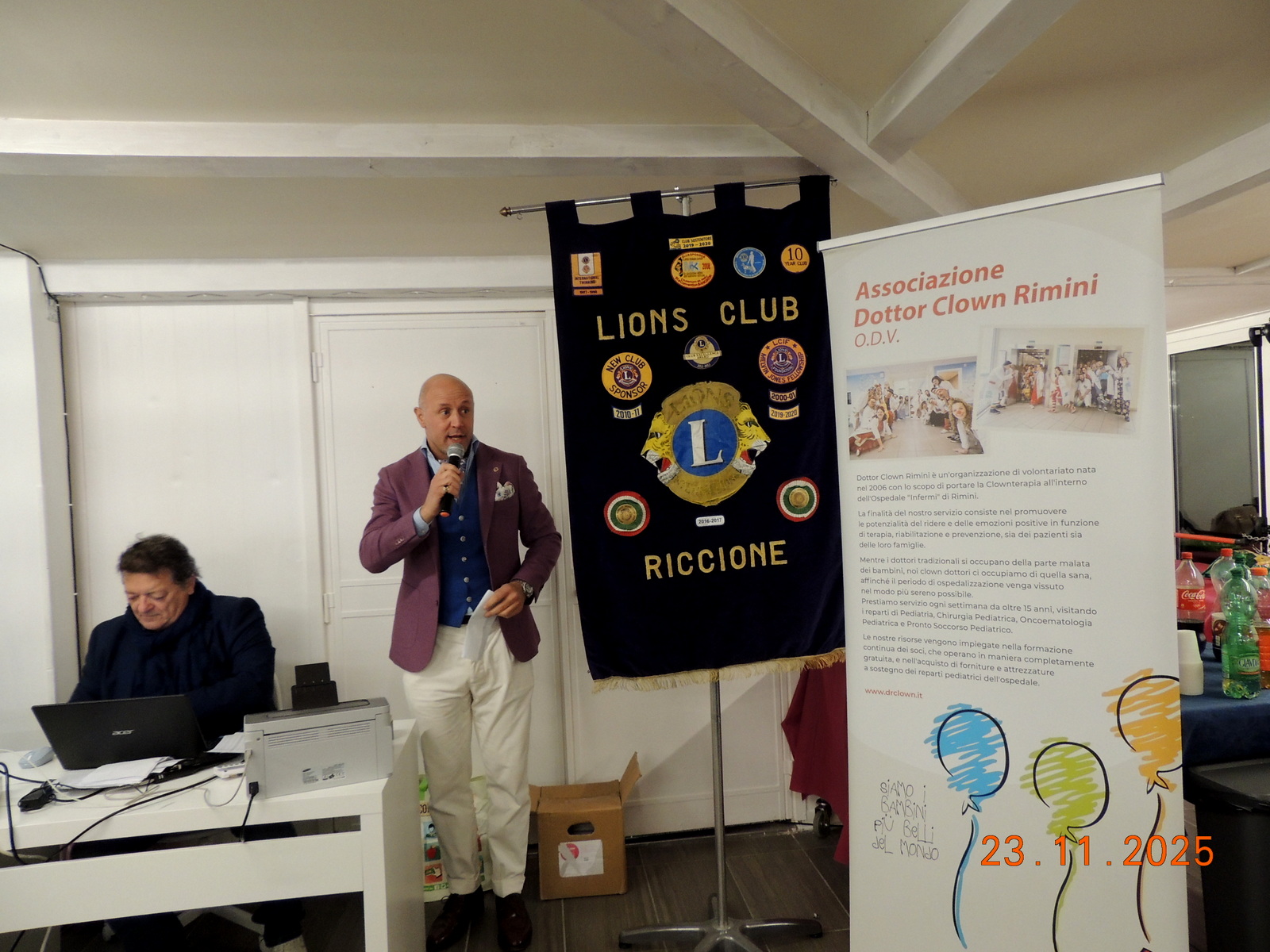 Foto n.26 - (Cliccare per chiudere la finestra)