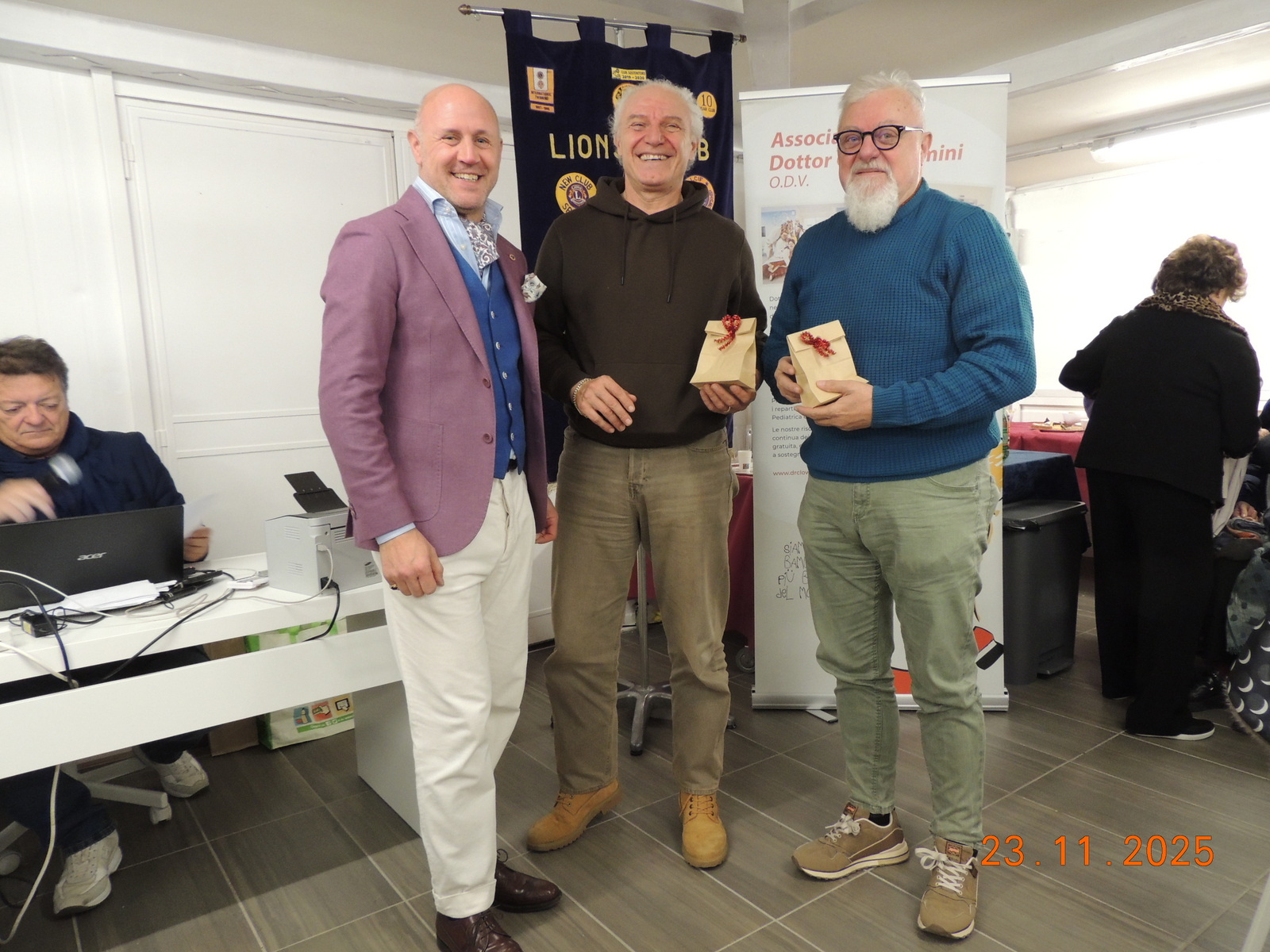 Foto n.39 - (Cliccare per chiudere la finestra)