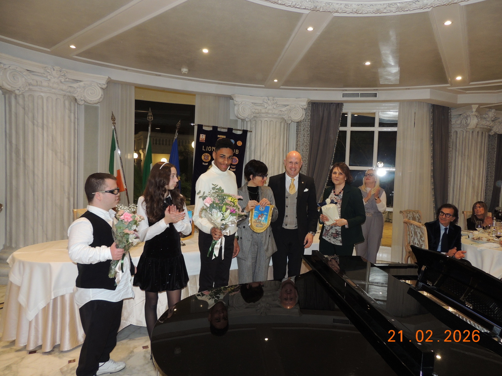 Foto n.28 - (Cliccare per chiudere la finestra)