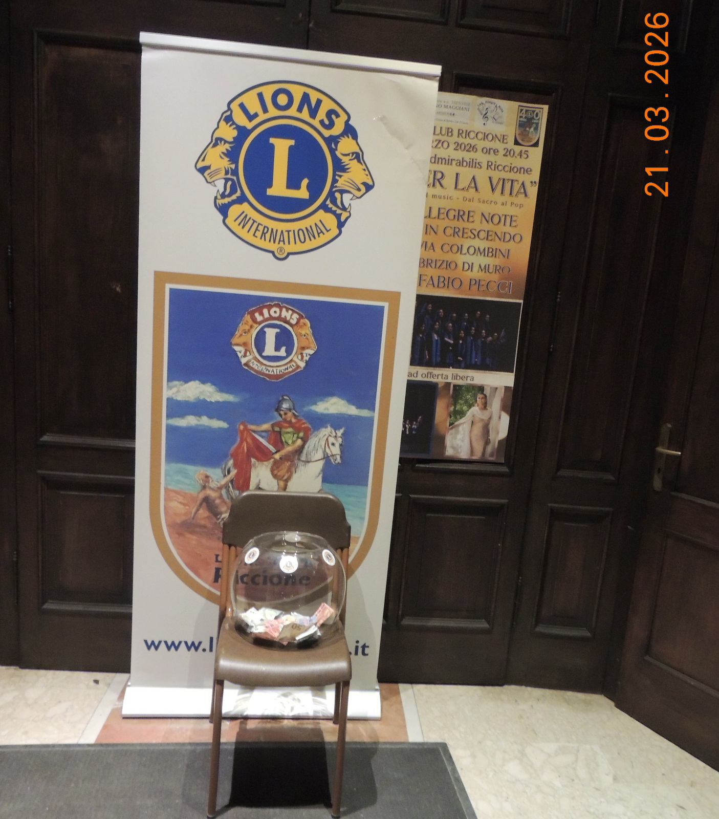 Foto n.1 - (Cliccare per chiudere la finestra)