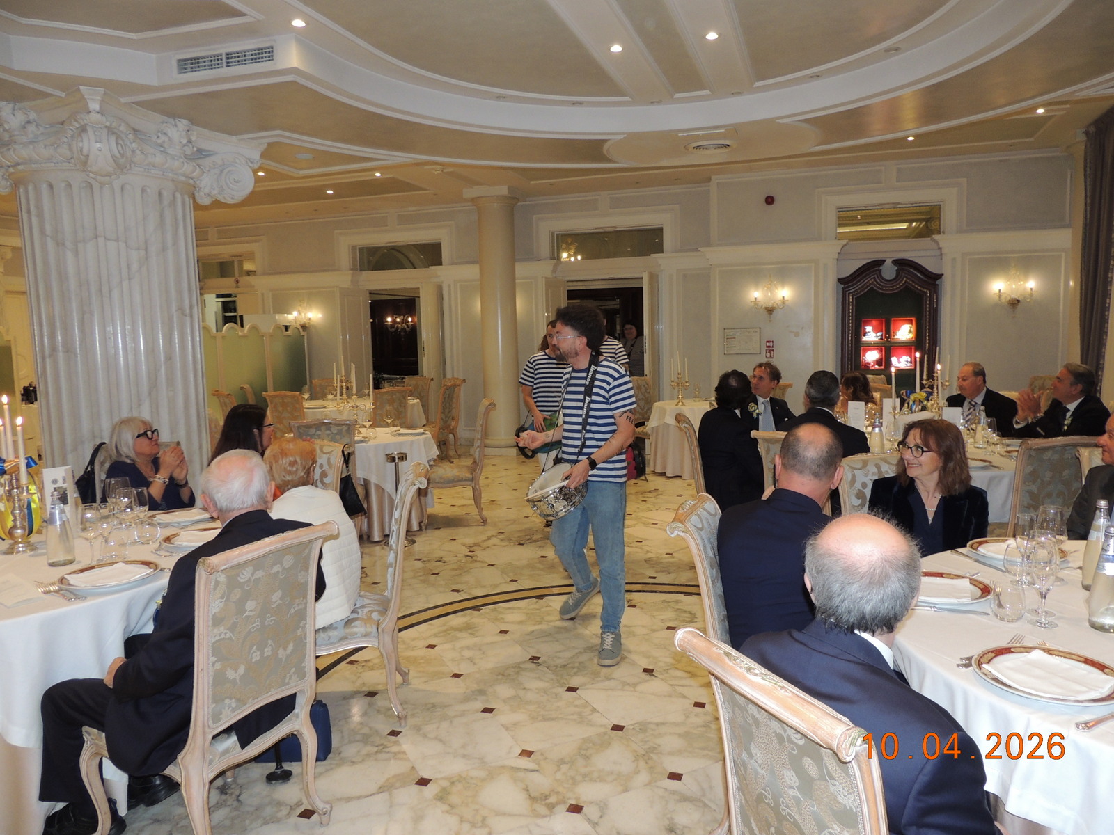 Foto n.1 - (Cliccare per chiudere la finestra)