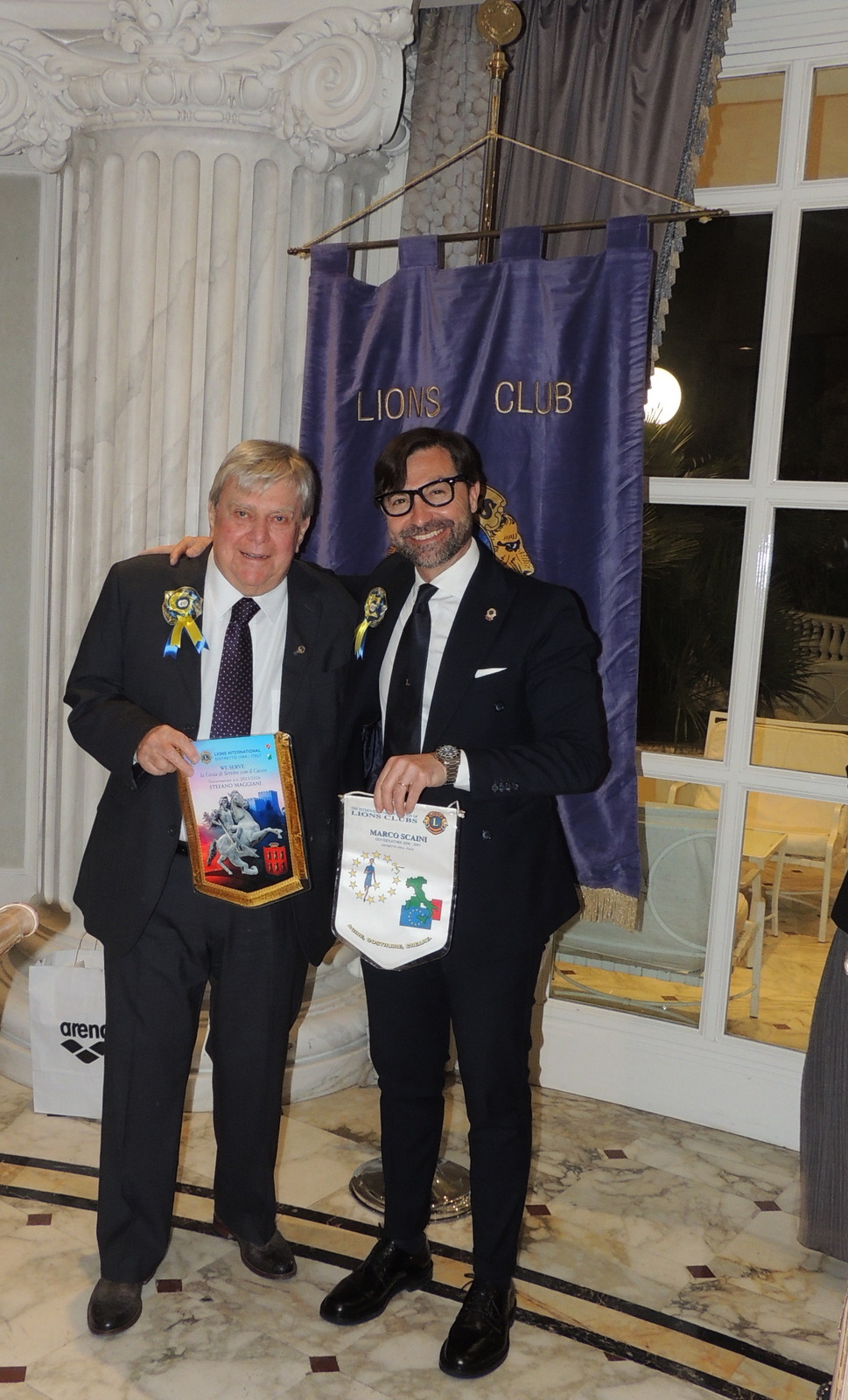 Foto n.34 - (Cliccare per chiudere la finestra)