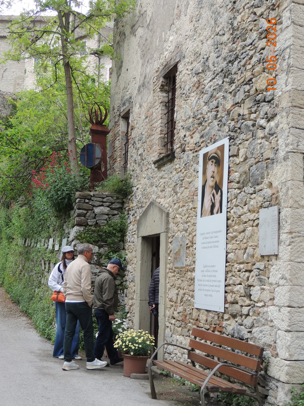 Foto n.61 - (Cliccare per chiudere la finestra)
